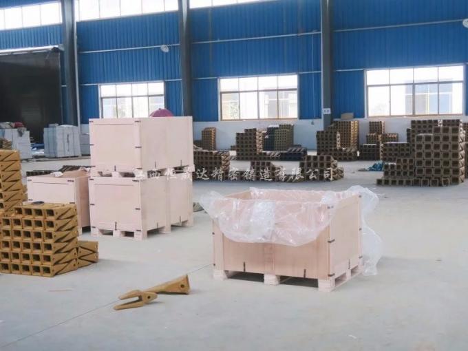 उत्खनन उपकरण स्पेयर पार्ट्स उत्खनन उपकरण अंडरकार पार्ट्स उत्खनन उपकरण चेन ट्रैक लिंक PC200 PC300 PC400 PC500 के लिए 10